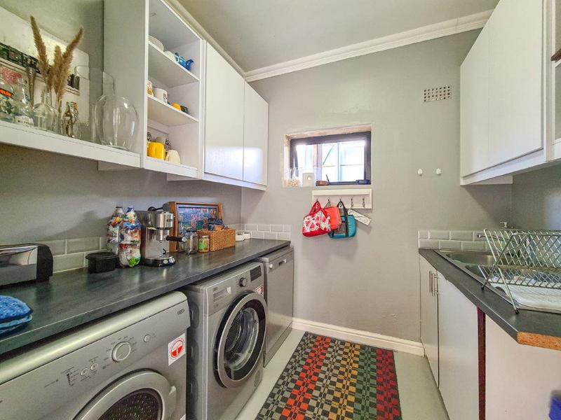5 Bedroom Property for Sale in Hout Bay Western Cape